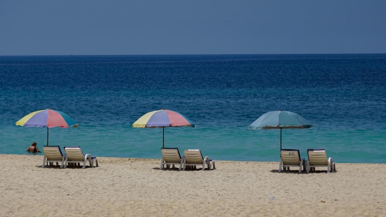 Norn Talay Surin Beach Phuket Hotel Exterior foto